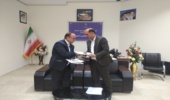 مدیران کل منابع طبیعی و آبخیزداری و دفتر امور روستایی و شوراهای استانداری کرمان تفاهم نامه همکاری منعقد کردند