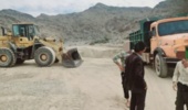جلوگیری از برداشت غیر مجاز شن و ماسه در اراضی ملی شهرستان فاریاب