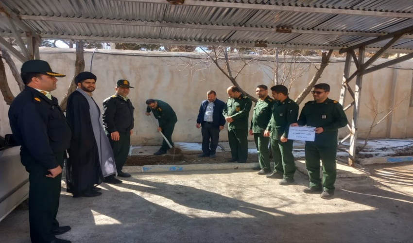 دیوار نویسی اداره منابع طبیعی و آبخیزداری شهرستان قلعه گنج