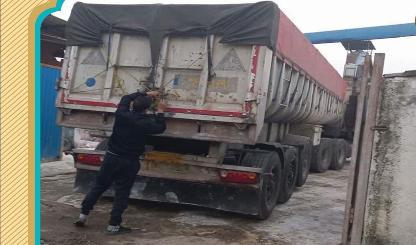 دکتر محمدحسن کردستانی مدیرکل منابع طبیعی و آبخیزداری جنوب کرمان با امیرسرتیپ مهدی معمارباشی، ارشد نظامی ارتش جمهوری اسلامی و فرمانده قرارگاه منطقه ای نیروی زمینی ارتش در جنوبشرق کشور دیدار و گفتگو کرد.