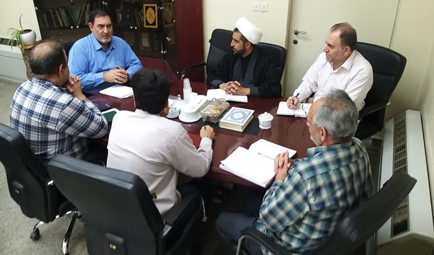 تفاهم نامه همکاری بین اداره منابع طبیعی و آبخیزداری شهرستان کهنوج و شهرداری چاه مرید منعقد شد