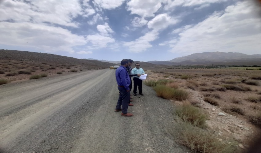 جیرفت/تحویل عرصه احداث نهالستان گونه های سردسیری به مجری تولید نهال در ساردوییه شهرستان جیرفت 