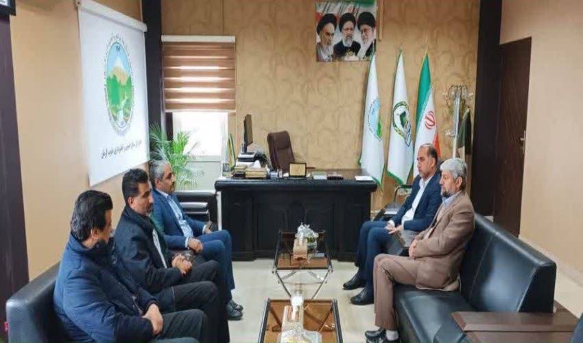 دیدار شهردار عنبرآباد با مدیرکل منابع طبیعی و آبخیزداری جنوب کرمان