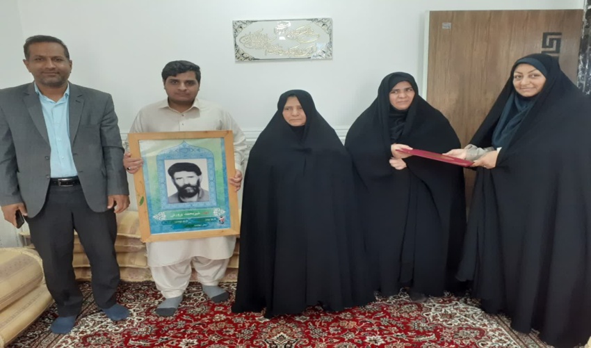 کهنوج/تجلیل از خانواده شهدا 