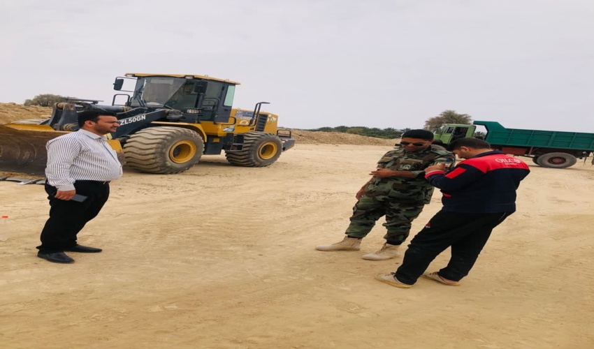 جلوگیری از برداشت غیر مجاز خاک در اراضی ملی شهرستان جیرفت