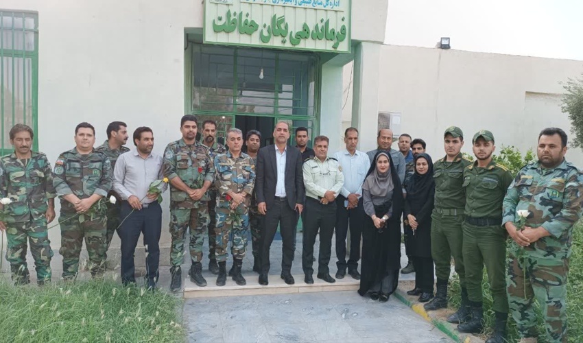 دیدار مدیرکل منابع طبیعی و آبخیزداری جنوب کرمان با نیروهای یگان حفاظت در روز جنگلبان