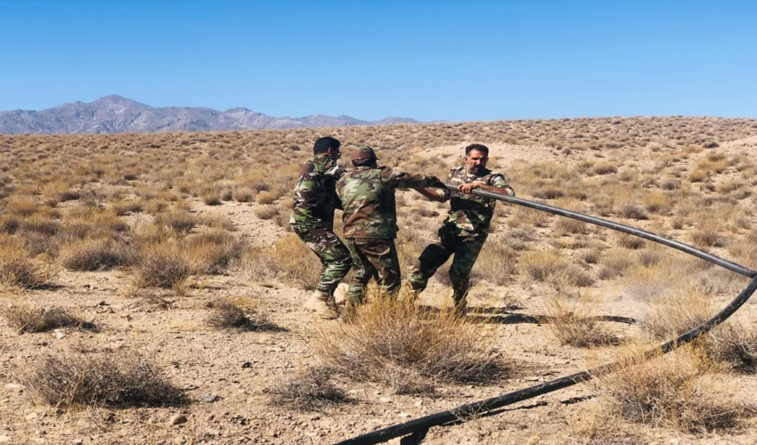 بیش از ۱۱٠٠ مترمربع از اراضی ملی شهرستان جیرفت رفع تصرف شد