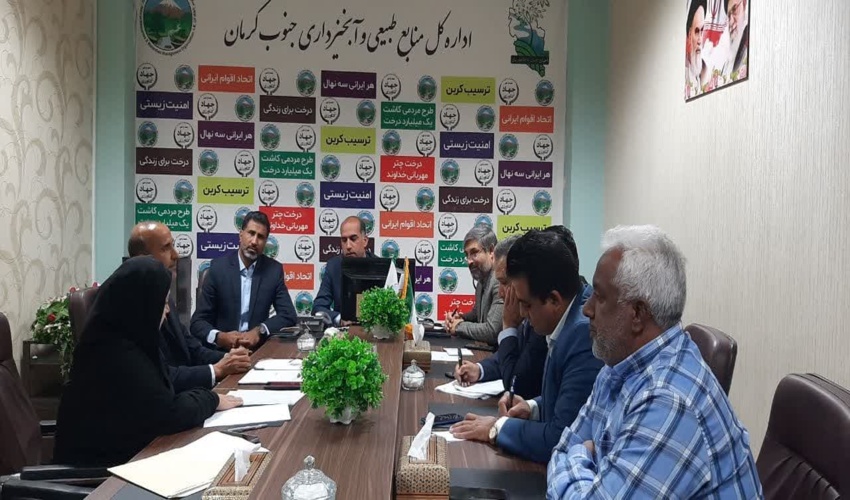 بررسی مسائل مربوط به پیمان ها و بیمه های  پیمانکاران در نشست با مسئولین تامین اجتماعی 