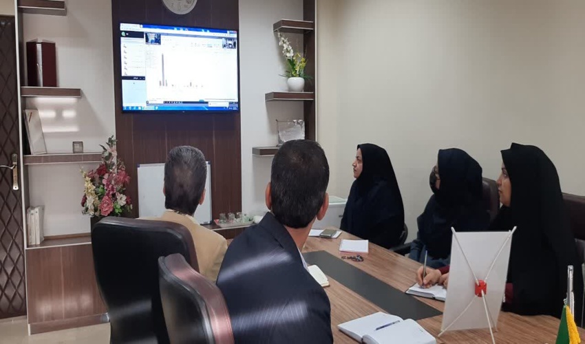 جلسه بارگزاری اطلاعات مکانی و توصیفی پلاکها در پنجره واحد زمین(سامانه پنجره واحد زمین)