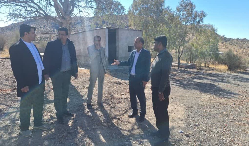 بازدید مدیرکل منابع طبیعی و آبخیزداری جنوب کرمان از پارک جنگلی شهدای محمد آباد جبالبارز