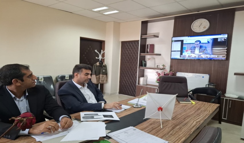 جلسه بارگزاری اطلاعات مکانی و توصیفی پلاکها در پنجره واحد زمین(