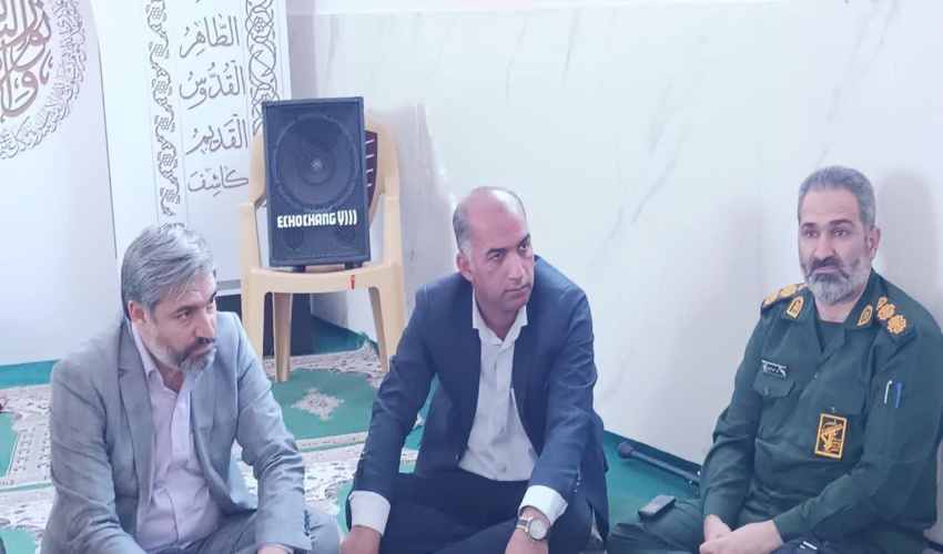 دیدار مدیرکل منابع طبیعی و فرمانده سپاه جیرفت؛ برنامه‌ریزی برای کاشت نهال و مشارکت در برنامه های هفته منابع طبیعی 