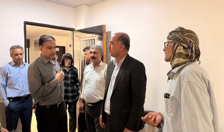 مدیرکل منابع طبیعی جنوب کرمان از اداره منابع طبیعی شهرستان منوجان بازدید کرد